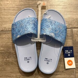Roller Rabbit x Target Woman’s NWT Floral Blue Slides Size 5/6
